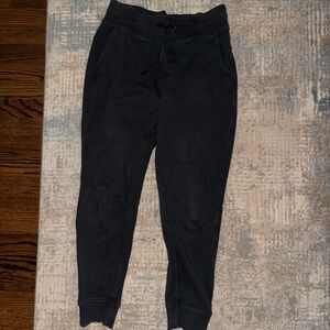 Lululemon joggers